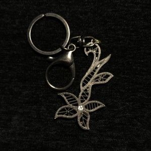 BLACK FLOWER LACE!⇏ KEYRING/KEYCHAIN/BAG CHARM